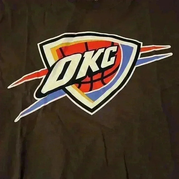 Men’s tee - Picture 3 of 6